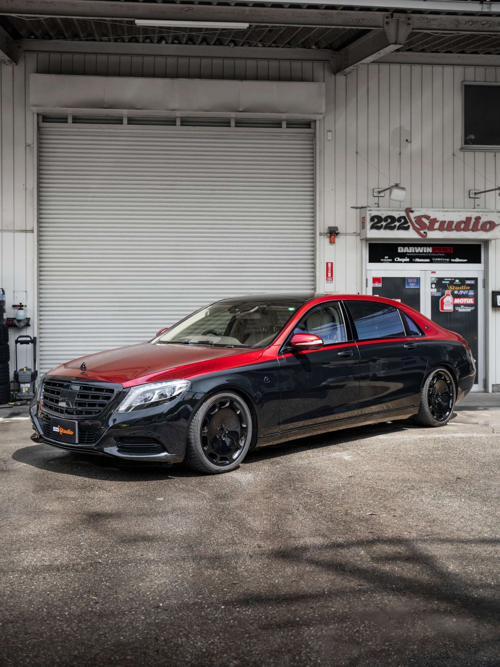 メルセデスベンツ　MAYBACH S550