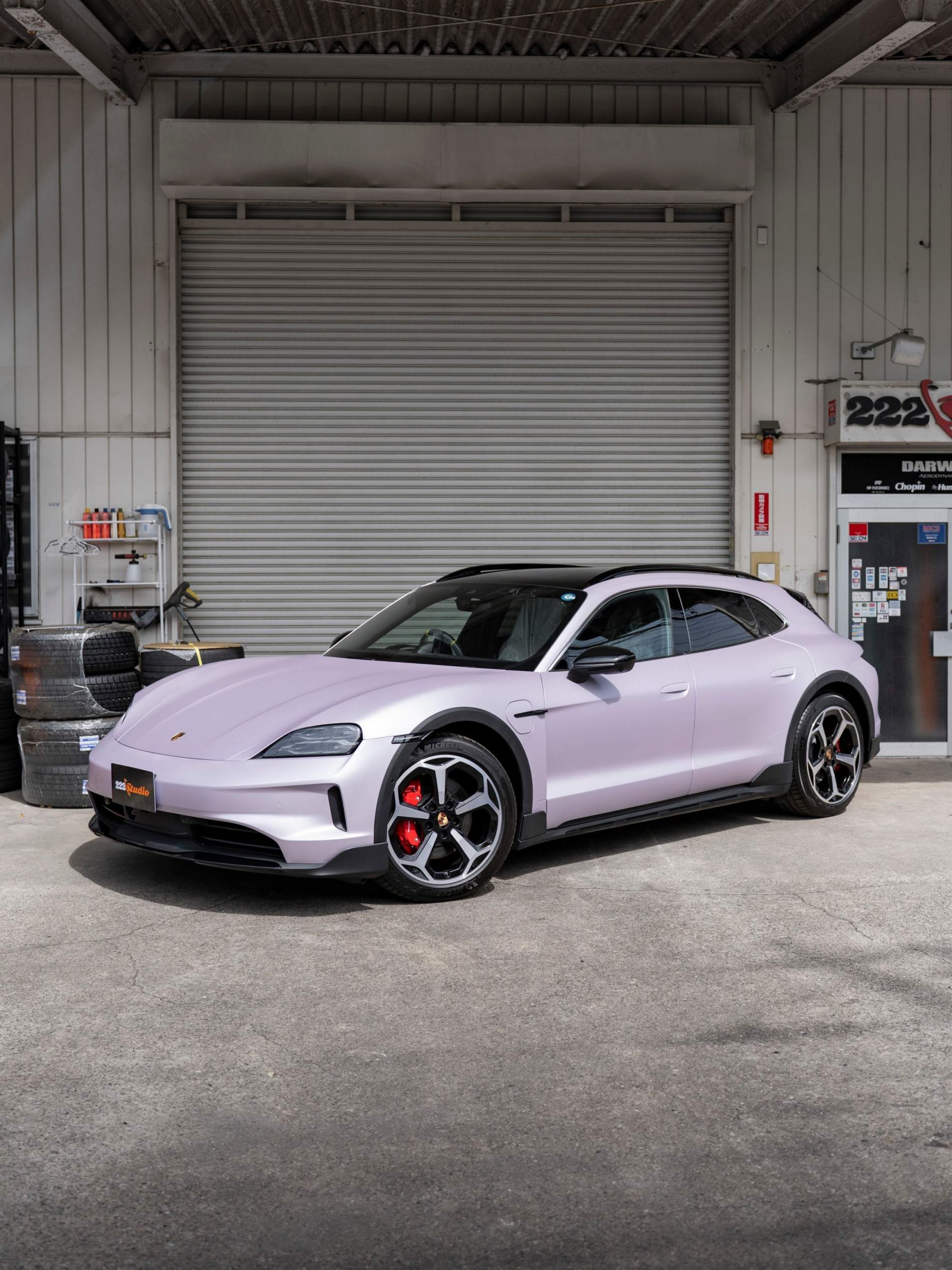 ポルシェ　タイカンクロスツーリスモ